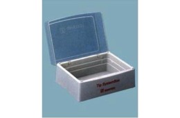 Коробка для стерилізації та зберігання наконечників